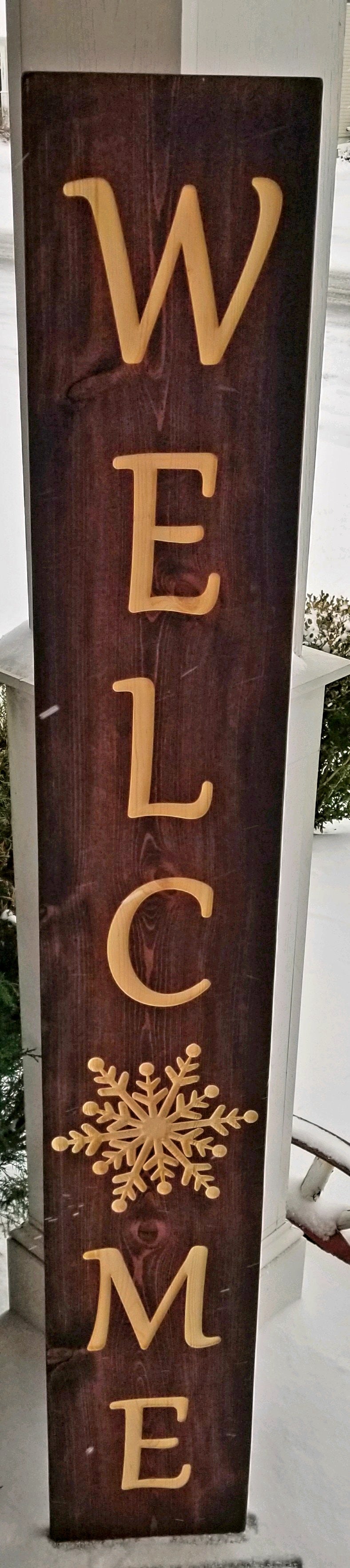 HOLIDAY PORCH SIGNS- WOOD ENGRAVED- WELCOME (Black Cherry)